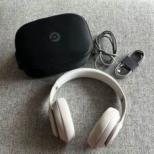 New Authentic Beats Studio Pro- Sandstone
